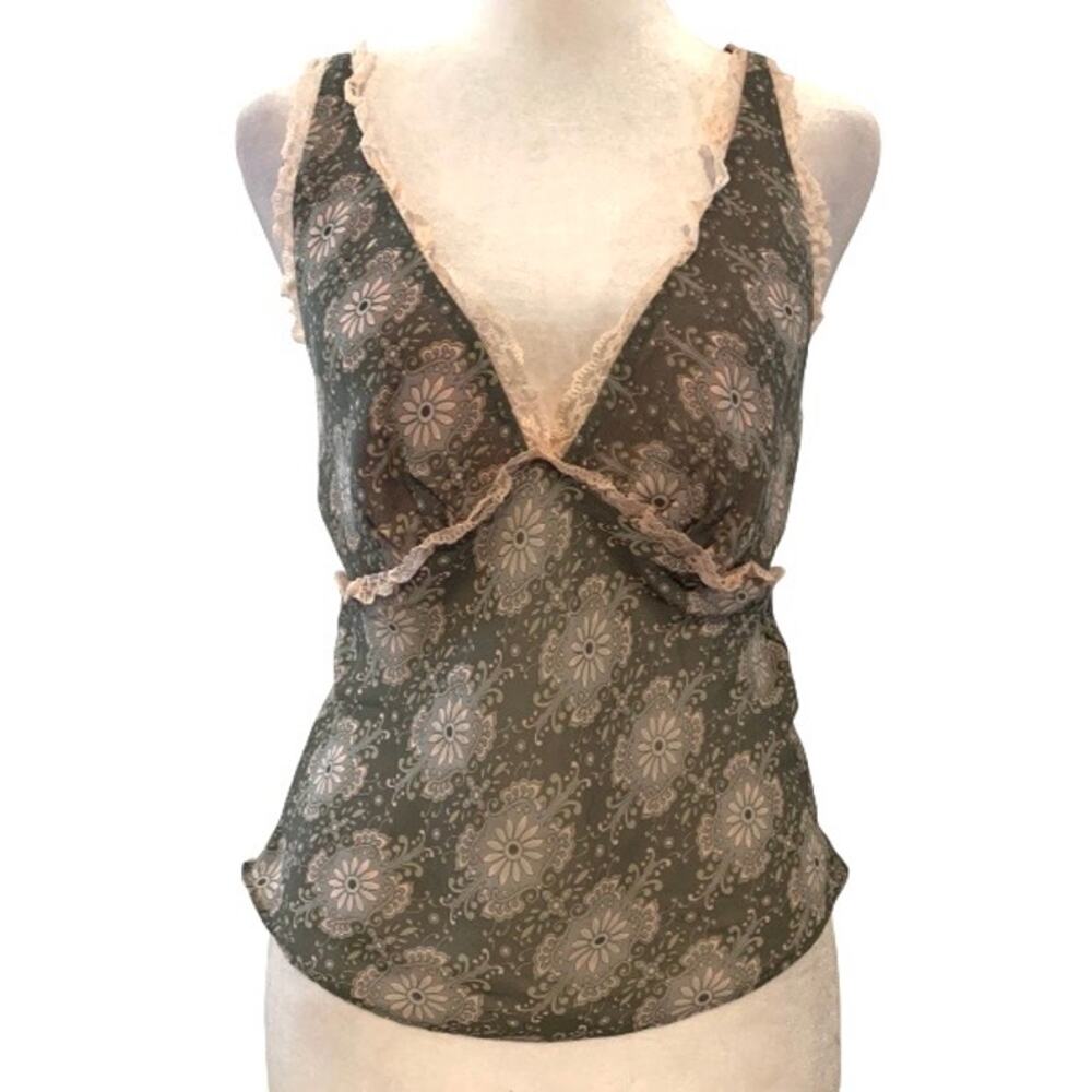 Flora Y2K Gray Pastel Pink Ruffle Trim Tank Top Medium